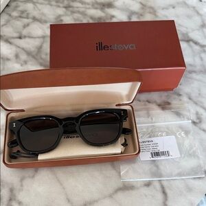 Illesteva Veneto sunglasses Black